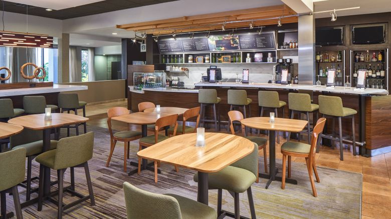<b>Courtyard by Marriott Orlando Airport Restaurant</b>. Images powered by <a href="https://www.leonardoworldwide.com/" title="Leonardo Worldwide" target="_blank">Leonardo</a>.