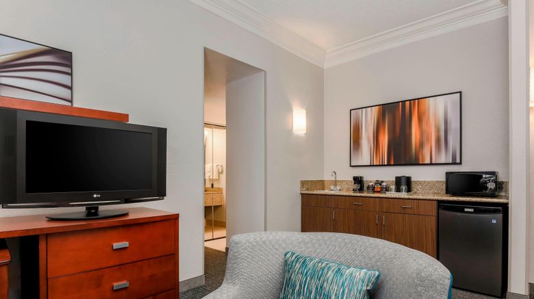 <b>Courtyard Orlando Lake Mary/North Suite</b>. Images powered by <a href="https://www.leonardoworldwide.com/" title="Leonardo Worldwide" target="_blank">Leonardo</a>.