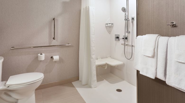 <b>Courtyard by Marriott Winter Haven Room</b>. Images powered by <a href="https://www.leonardoworldwide.com/" title="Leonardo Worldwide" target="_blank">Leonardo</a>.