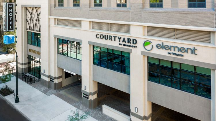 Courtyard Atlanta Midtown Exterior