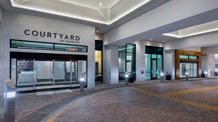 Courtyard Atlanta Midtown Exterior