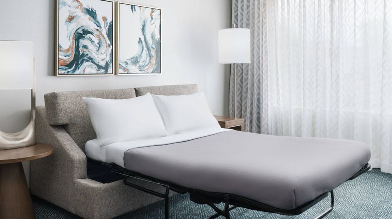 <b>Courtyard by Marriott Orlando Downtown Suite</b>. Images powered by <a href="https://www.leonardoworldwide.com/" title="Leonardo Worldwide" target="_blank">Leonardo</a>.