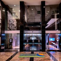 Courtyard by Marriott Revolucion