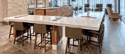 Courtyard Southington Lobby