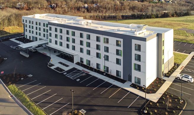 Courtyard Southington Exterior