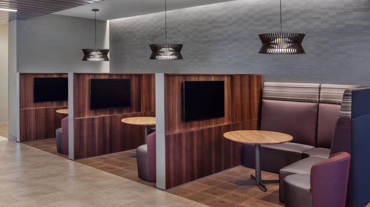 Courtyard by Marriott Wayne Fairfield Other
