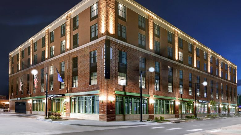 <b>Courtyard by Marriott Manhattan Exterior</b>. Images powered by <a href="https://www.leonardoworldwide.com/" title="Leonardo Worldwide" target="_blank">Leonardo</a>.