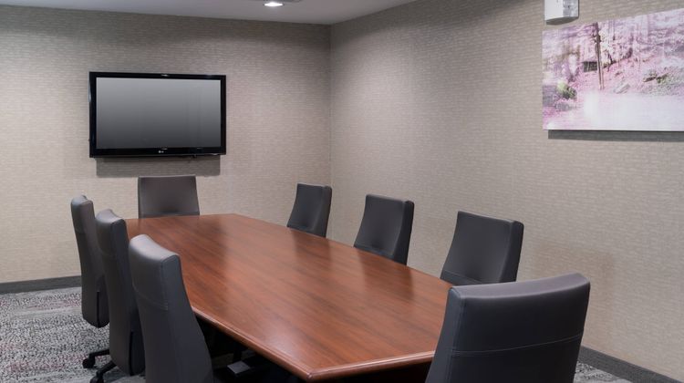 Courtyard by Marriott West Orange Meeting