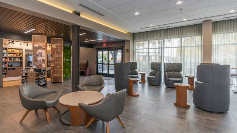 <b>Courtyard by Marriott West Springfield Lobby</b>. Images powered by <a href="https://www.leonardoworldwide.com/" title="Leonardo Worldwide" target="_blank">Leonardo</a>.