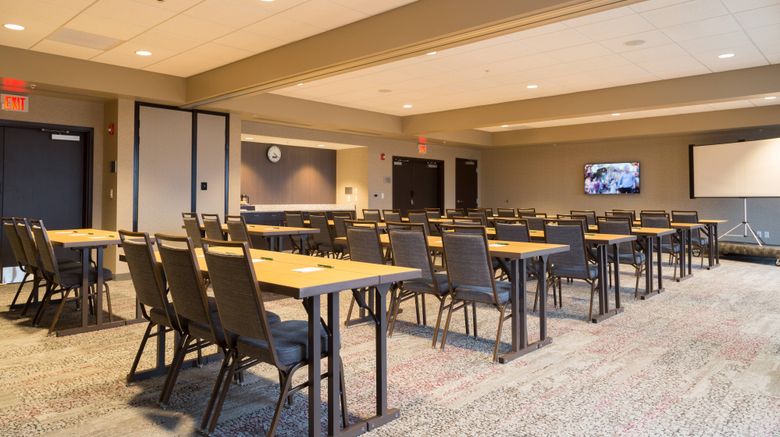 <b>Courtyard by Marriott Morgantown Meeting</b>. Images powered by <a href="https://www.leonardoworldwide.com/" title="Leonardo Worldwide" target="_blank">Leonardo</a>.