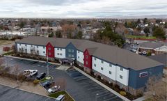 Candlewood Suites