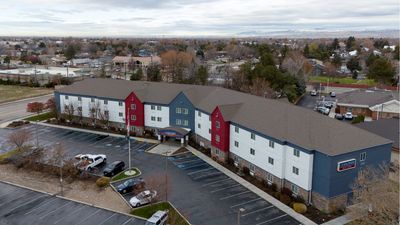 Candlewood Suites