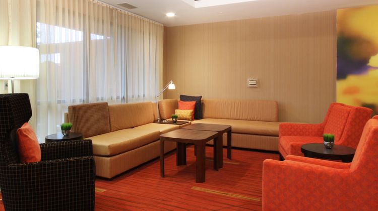 Courtyard Flint Grand Blanc Lobby