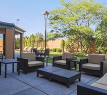 Courtyard Flint Grand Blanc Exterior