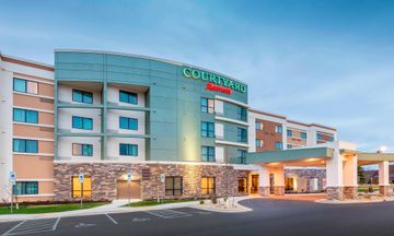 Courtyard by Marriott Bismarck North