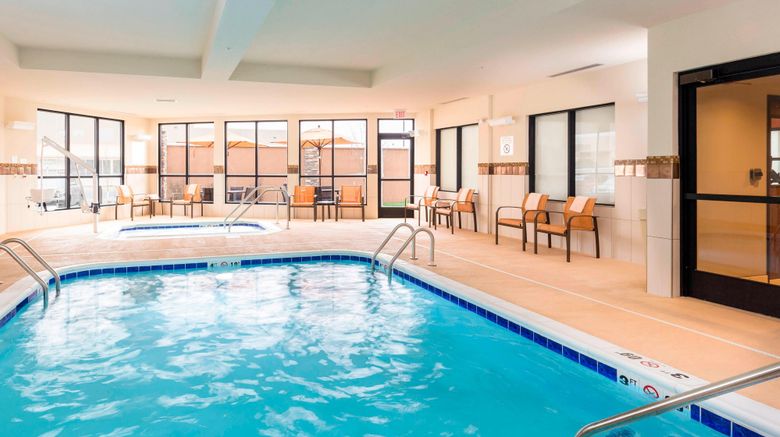 <b>Courtyard by Marriott Bismarck North Pool</b>. Images powered by <a href="https://www.leonardoworldwide.com/" title="Leonardo Worldwide" target="_blank">Leonardo</a>.
