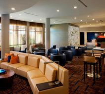 Courtyard Miami Dadeland Lobby