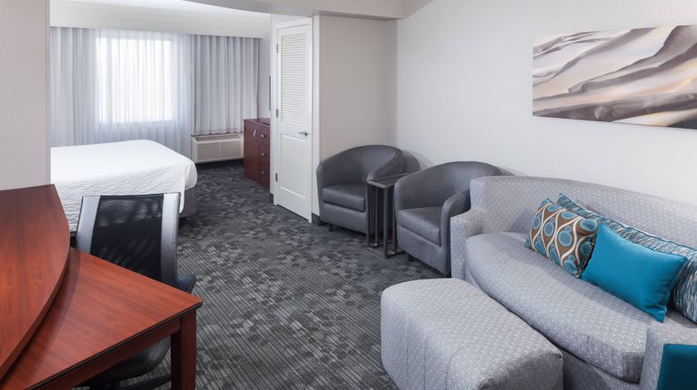 <b>Courtyard Birmingham Trussville Suite</b>. Images powered by <a href="https://www.leonardoworldwide.com/" title="Leonardo Worldwide" target="_blank">Leonardo</a>.