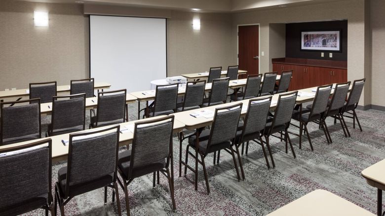 <b>Courtyard Birmingham Trussville Meeting</b>. Images powered by <a href="https://www.leonardoworldwide.com/" title="Leonardo Worldwide" target="_blank">Leonardo</a>.