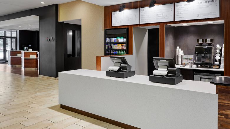 <b>Courtyard by Marriott Downtown Restaurant</b>. Images powered by <a href="https://www.leonardoworldwide.com/" title="Leonardo Worldwide" target="_blank">Leonardo</a>.