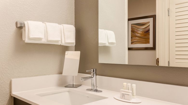 <b>Courtyard Monroe Airport Room</b>. Images powered by <a href="https://www.leonardoworldwide.com/" title="Leonardo Worldwide" target="_blank">Leonardo</a>.