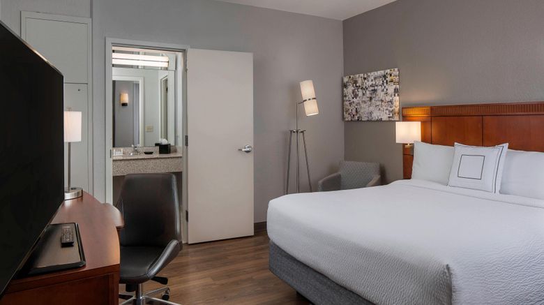 <b>Courtyard New Orleans Downtown Room</b>. Images powered by <a href="https://www.leonardoworldwide.com/" title="Leonardo Worldwide" target="_blank">Leonardo</a>.