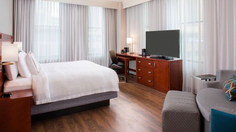 <b>Courtyard New Orleans Downtown Room</b>. Images powered by <a href="https://www.leonardoworldwide.com/" title="Leonardo Worldwide" target="_blank">Leonardo</a>.