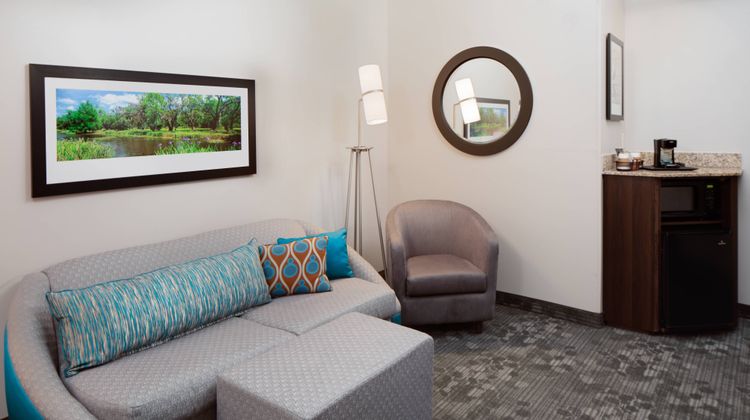 Courtyard Houma Room