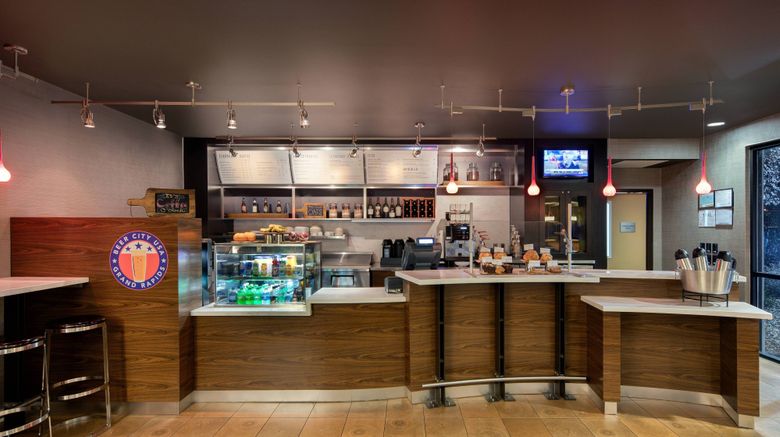 <b>Courtyard Grand Rapids Airport Restaurant</b>. Images powered by <a href="https://www.leonardoworldwide.com/" title="Leonardo Worldwide" target="_blank">Leonardo</a>.