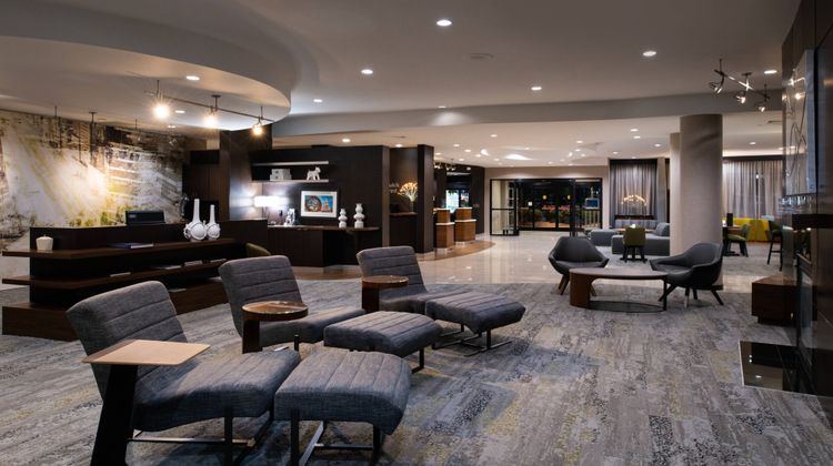 Courtyard High Point Lobby