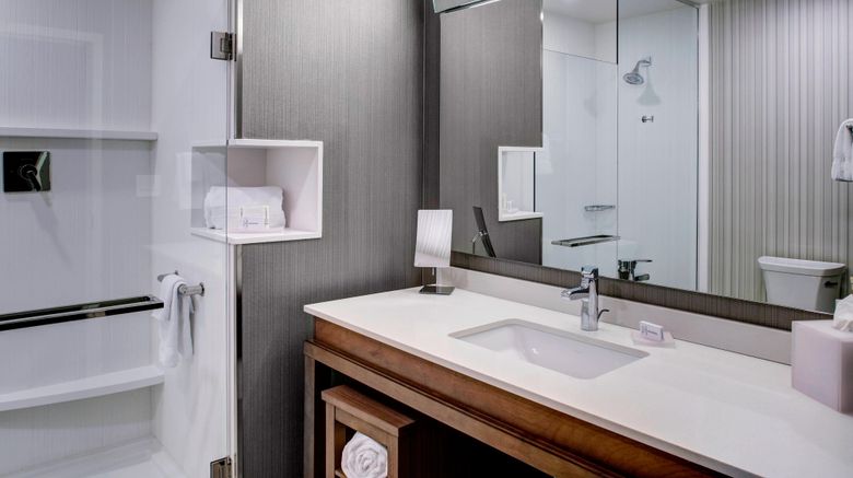 <b>Courtyard Nashville Mount Juliet Room</b>. Images powered by <a href="https://www.leonardoworldwide.com/" title="Leonardo Worldwide" target="_blank">Leonardo</a>.