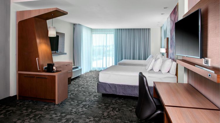 Courtyard Nashville Mount Juliet Suite