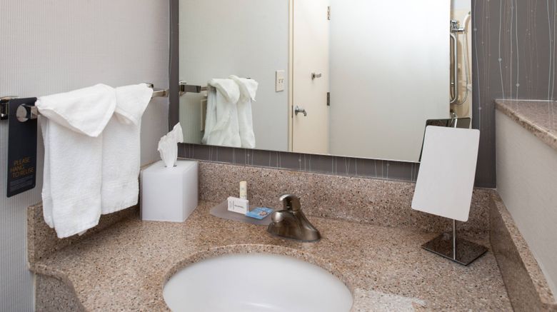<b>Courtyard High Point Suite</b>. Images powered by <a href="https://www.leonardoworldwide.com/" title="Leonardo Worldwide" target="_blank">Leonardo</a>.