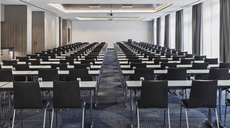 <b>Courtyard by Marriott Hamburg City Meeting</b>. Images powered by <a href="https://www.leonardoworldwide.com/" title="Leonardo Worldwide" target="_blank">Leonardo</a>.