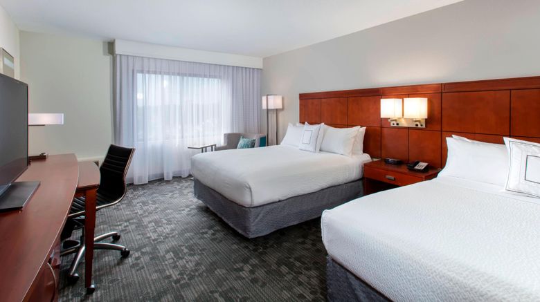 <b>Courtyard by Marriott Barefoot Landing Room</b>. Images powered by <a href="https://www.leonardoworldwide.com/" title="Leonardo Worldwide" target="_blank">Leonardo</a>.