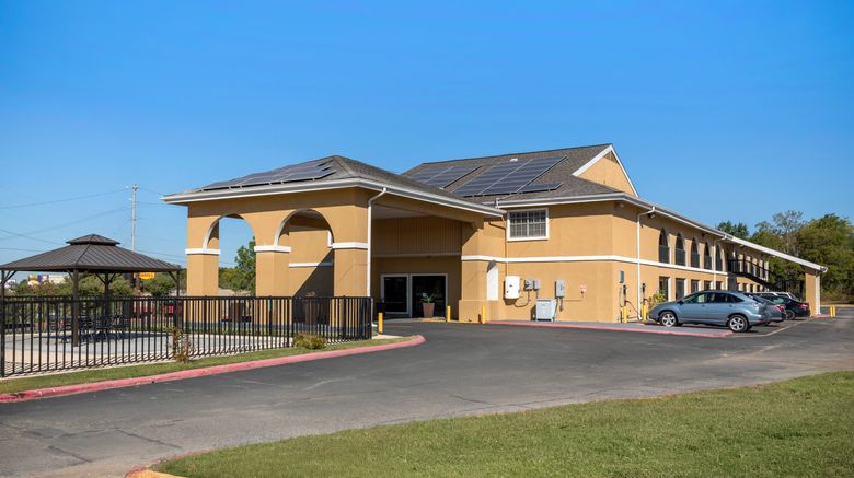 <b>Red Roof Inn Canton, TX Exterior</b>. Images powered by <a href="https://www.leonardoworldwide.com/" title="Leonardo Worldwide" target="_blank">Leonardo</a>.