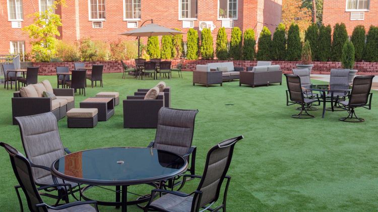 Courtyard New York Queens/Fresh Meadows Exterior