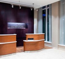 Courtyard New York Queens/Fresh Meadows Lobby