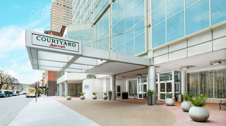 Courtyard Manhattan Upper East Side Exterior. Images powered by <a href="https://www.leonardoworldwide.com" target="_blank" rel="noopener">Leonardo</a>.