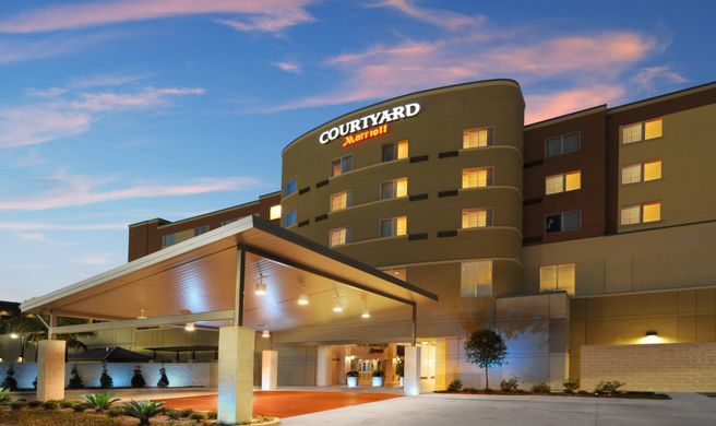 Courtyard by Marriott Houston Pearland Exterior