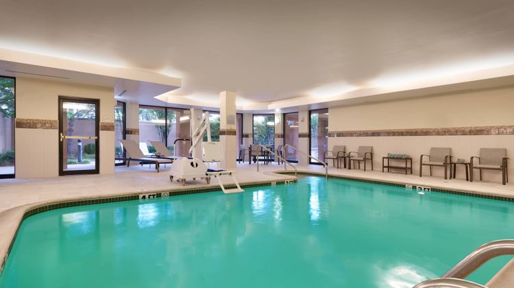 Courtyard Oklahoma City Northwest Pool