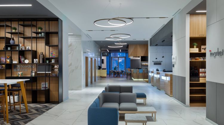 Courtyard Bucharest Floreasca Lobby