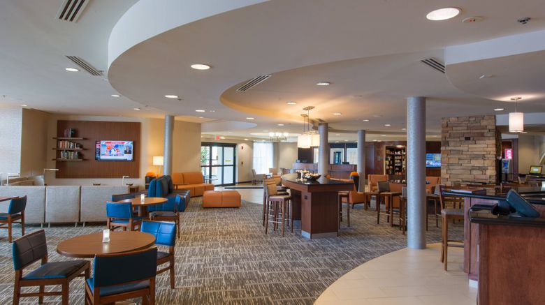 <b>Courtyard by Marriott Canton Lobby</b>. Images powered by <a href="https://www.leonardoworldwide.com/" title="Leonardo Worldwide" target="_blank">Leonardo</a>.