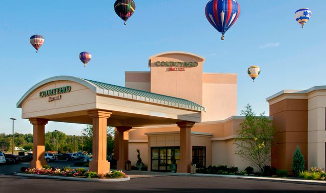 Courtyard by Marriott Canton Exterior