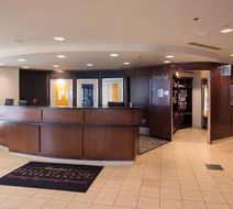 Courtyard by Marriott Canton Lobby