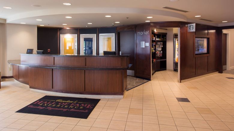 <b>Courtyard by Marriott Canton Lobby</b>. Images powered by <a href="https://www.leonardoworldwide.com/" title="Leonardo Worldwide" target="_blank">Leonardo</a>.