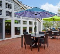 Courtyard Cape Cod Hyannis Exterior