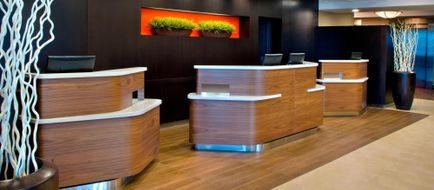 Courtyard by Marriott Niagara Falls Exterior