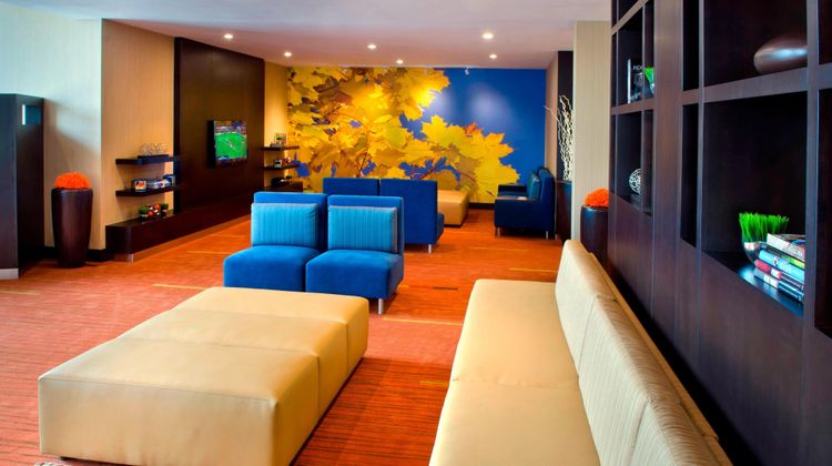 Courtyard by Marriott Niagara Falls Lobby