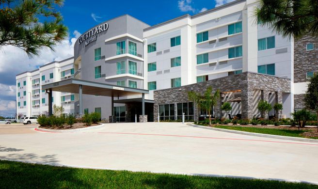 Courtyard Houston Intercontinental Arpt Exterior
